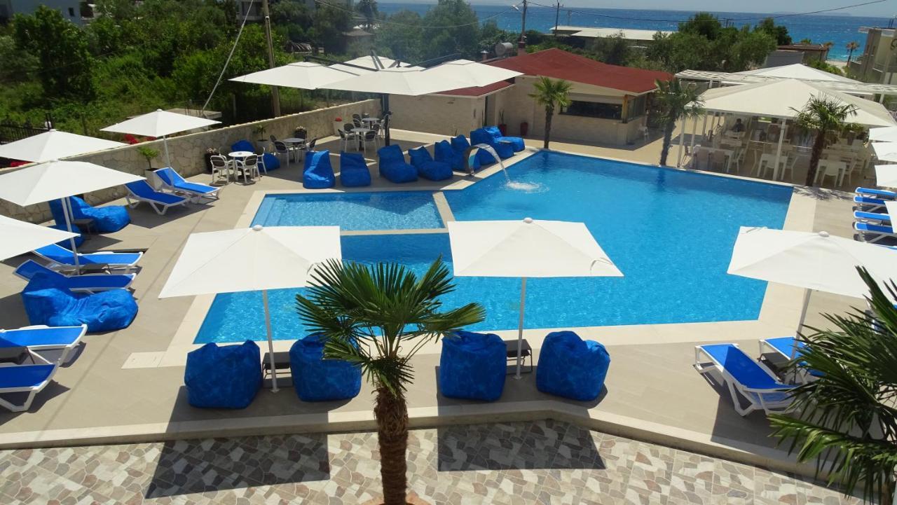 Hotel Beach Restaurant Fabio Borsh Exterior photo