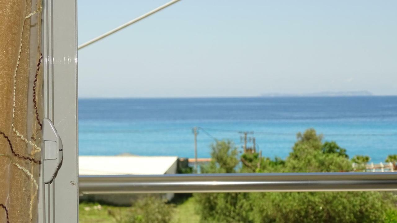 Hotel Beach Restaurant Fabio Borsh Exterior photo