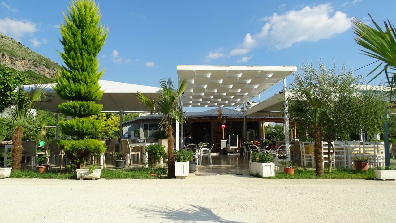 Hotel Beach Restaurant Fabio Borsh Exterior photo
