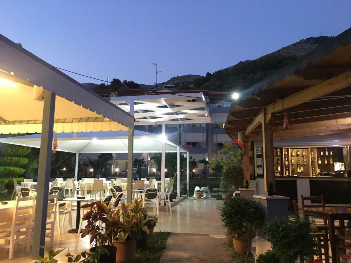 Hotel Beach Restaurant Fabio Borsh Exterior photo